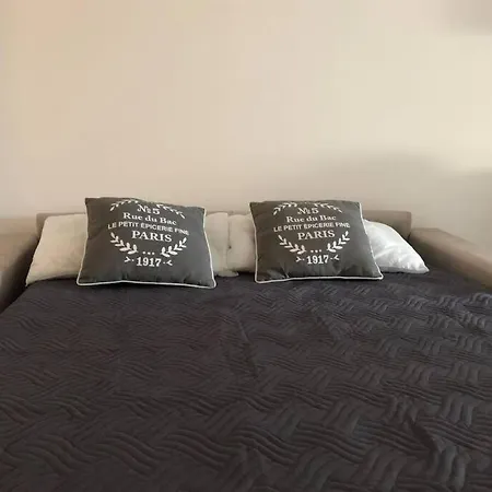 Apartment Time To Escape Tirano